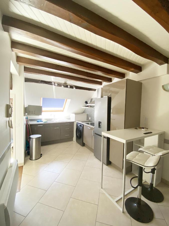 Superbe Appartement, General Allix A Sens Luaran gambar